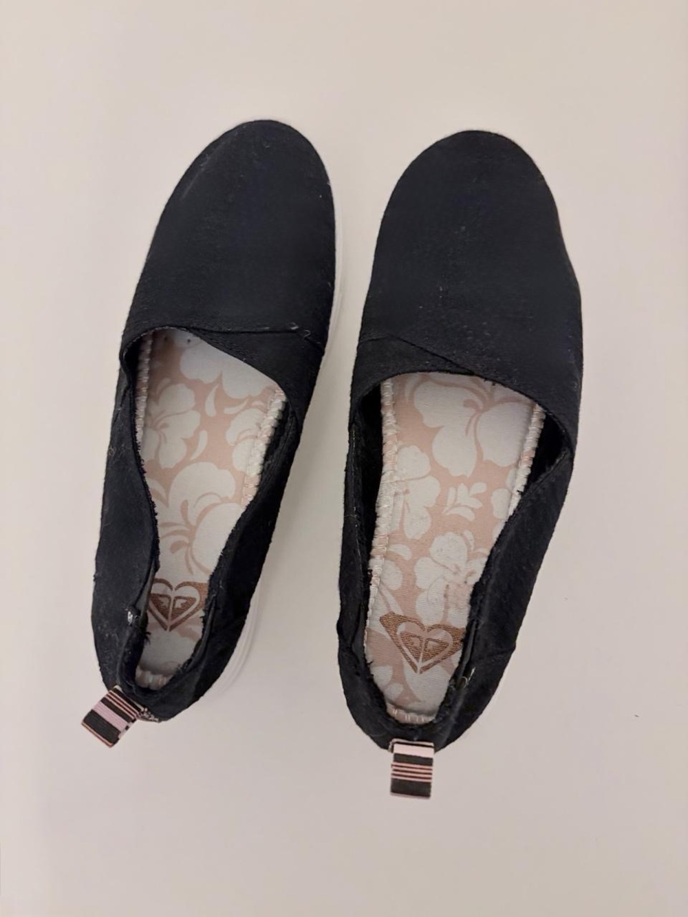 ROXY women's cute flower shoes ♡
